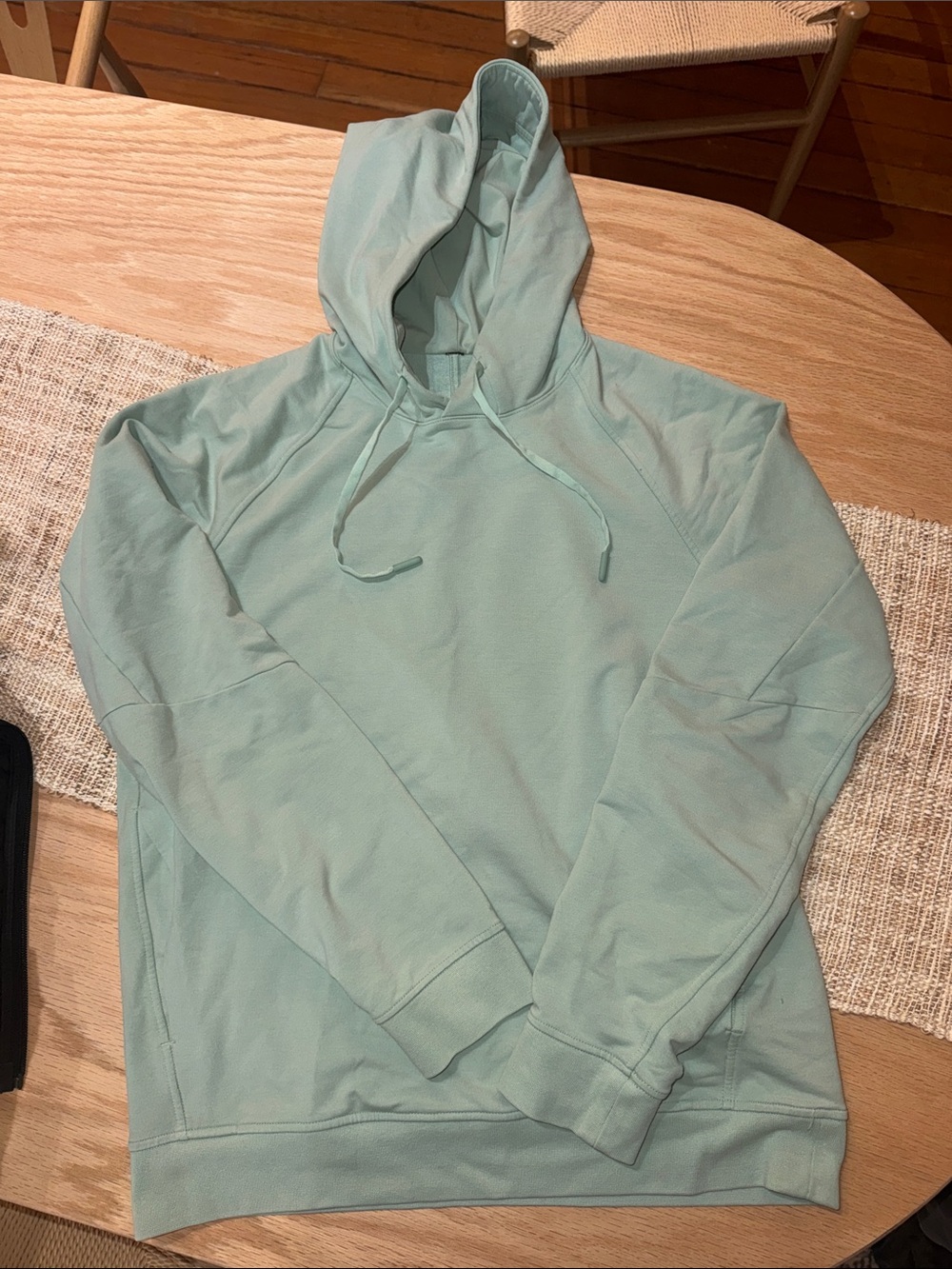 lululemon athletica Men's Light Mint Green Hoodie Pullover
